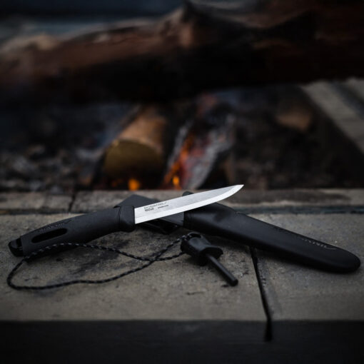 Nóż Morakniv Companion Spark Stainless Czarny