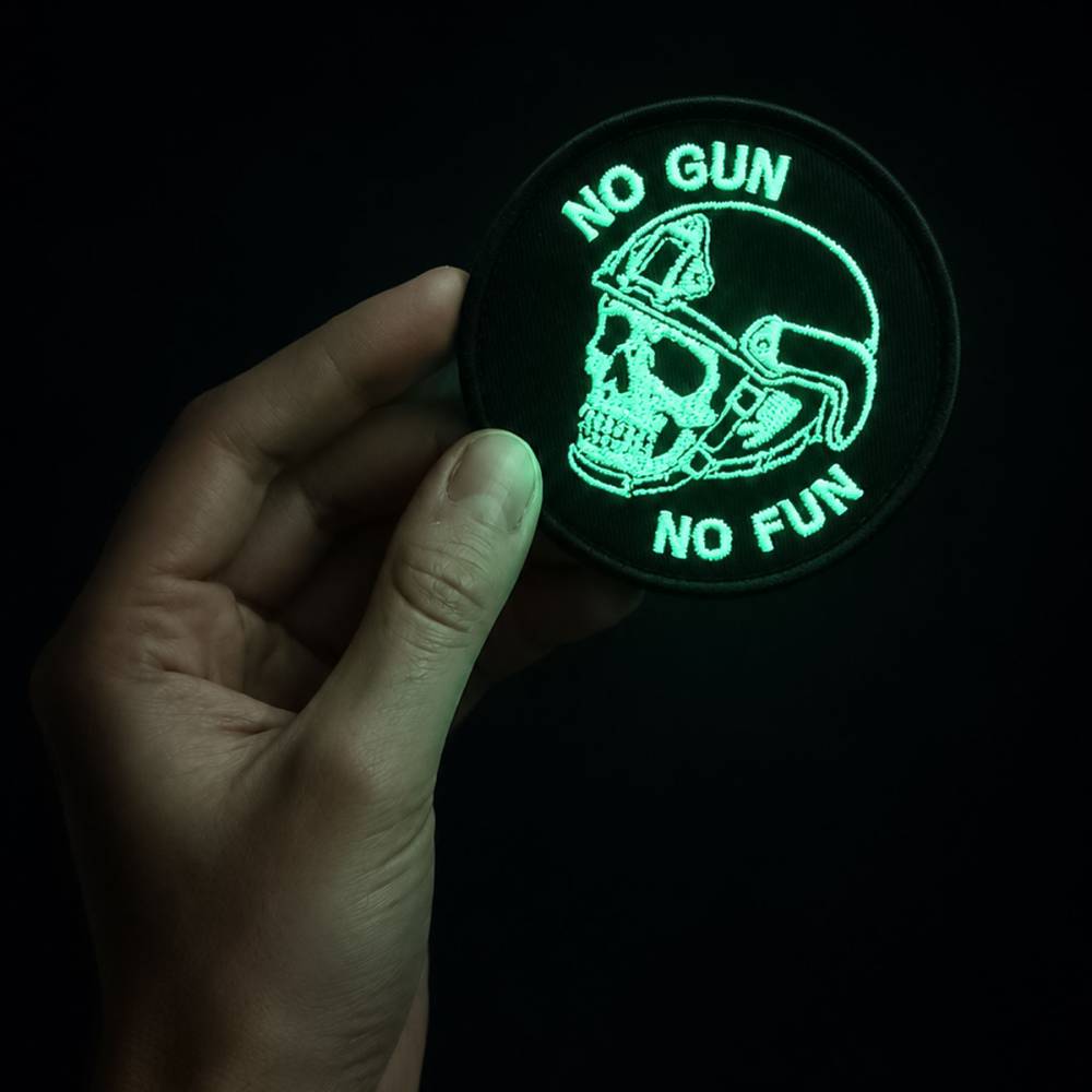 Naszywka Morale Patch No Gun No Fun FLUO Rzep Świeci Ciemności Czaszka 8cm
